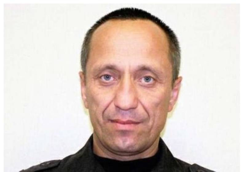 Маньяк в погонах