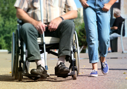 Пенсия по инвалидности: по группам, размер, страховая, социальная